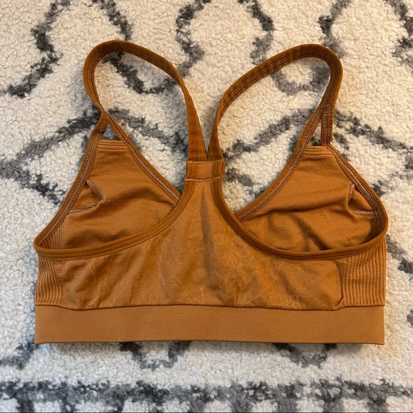 Patagonia barely bra - Picture 4 of 4